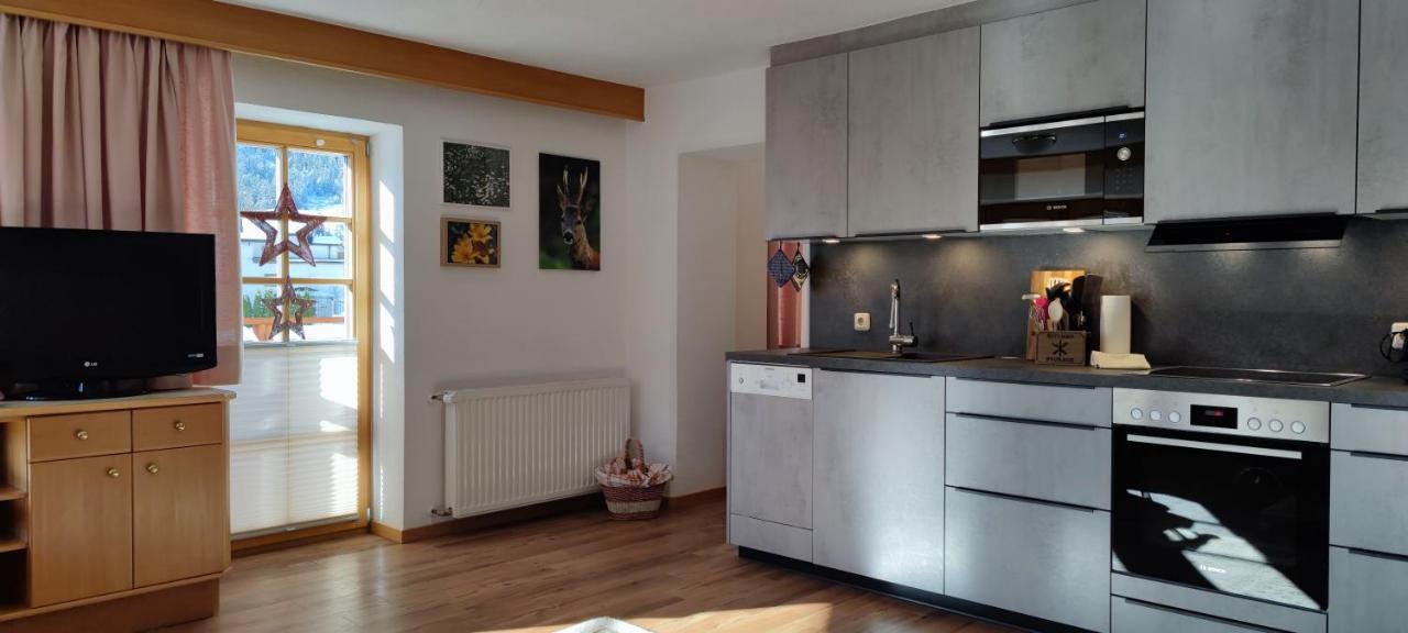 Lili'S Appartements Fiss Bagian luar foto