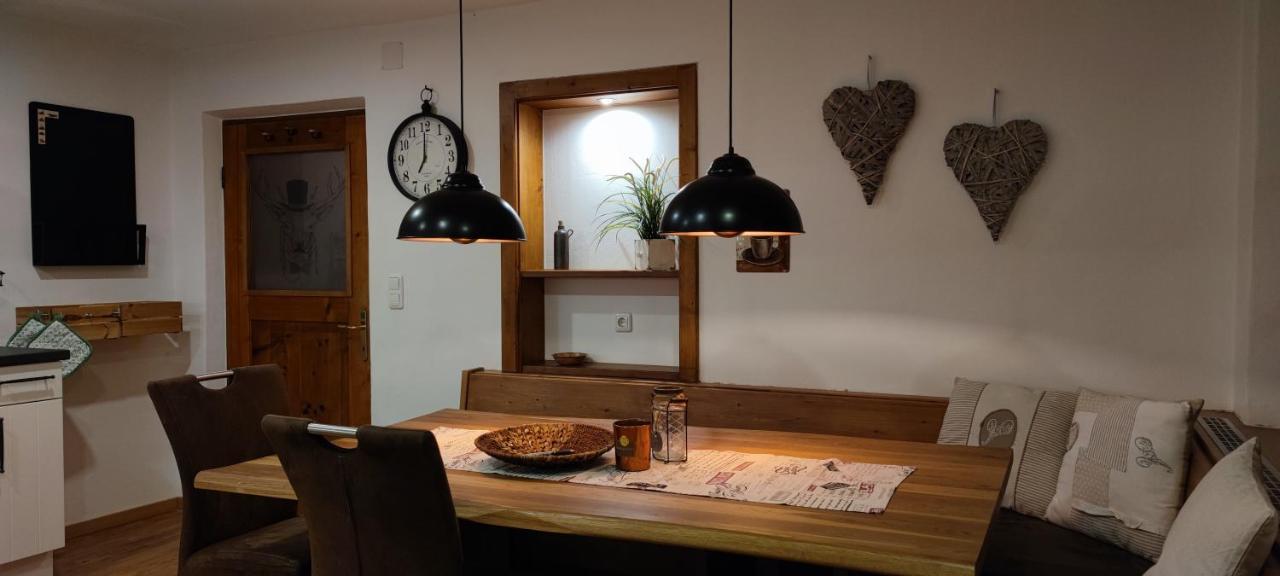 Lili'S Appartements Fiss Bagian luar foto